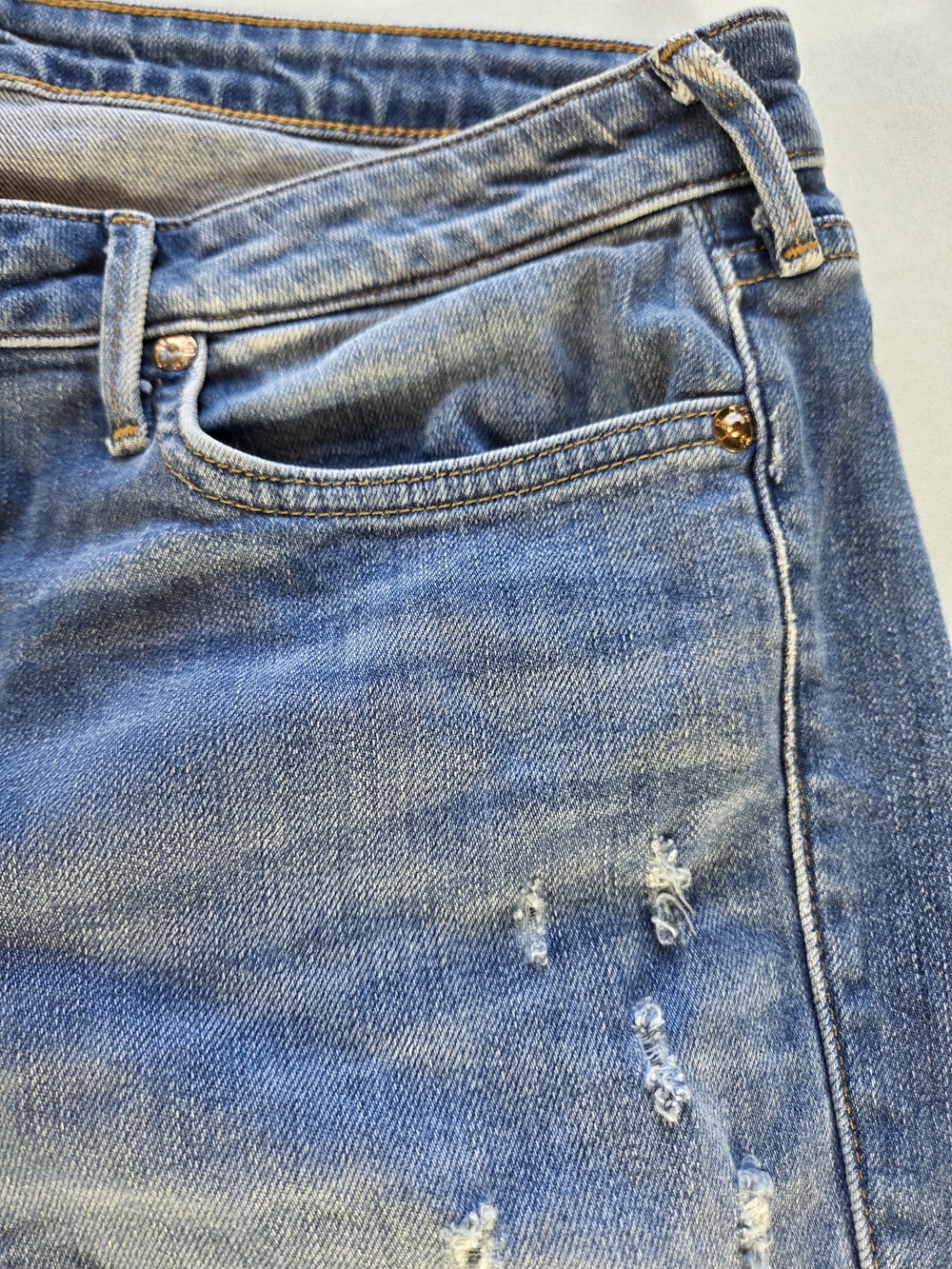 True Religion Sara Cigarette Jeans Womens 31 Distressed Slim Straight Light Wash - Picture 7 of 16